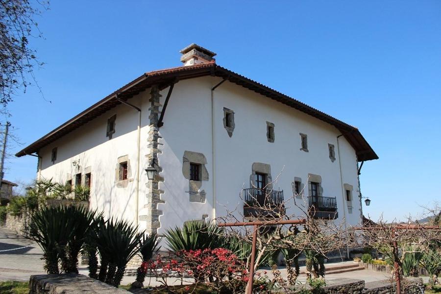 Apartamentos Rurales Rincon De Aiara Menagaray Luaran gambar