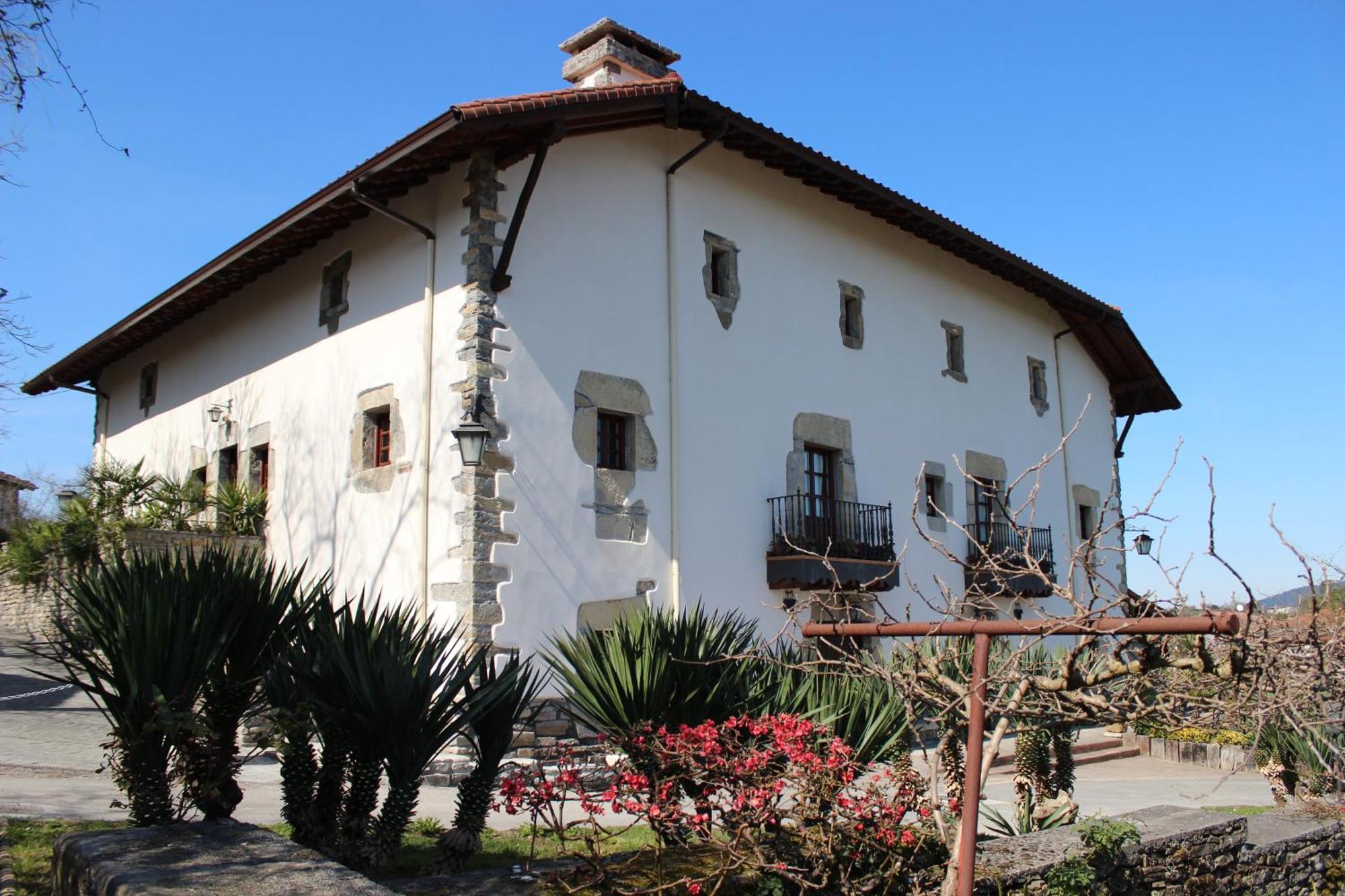 Apartamentos Rurales Rincon De Aiara Menagaray Luaran gambar